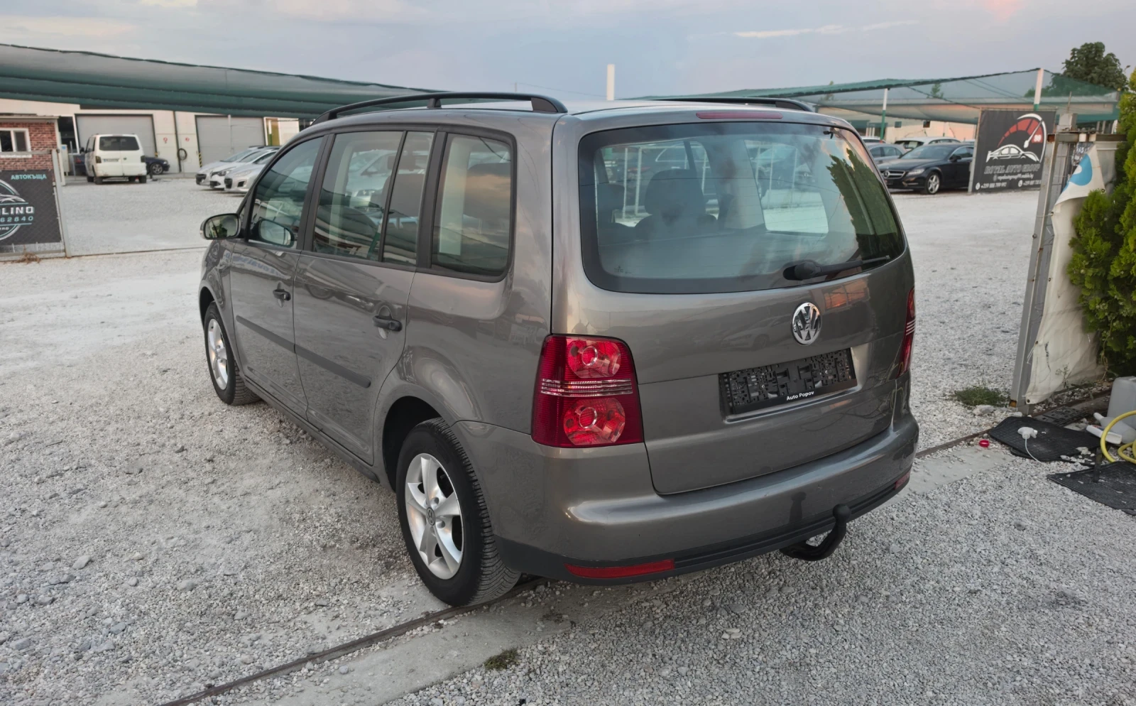 VW Touran 1.9TDI.105кс.ТОПсъстояние180000км, снимка 7 - Автомобили и джипове - 55591307
