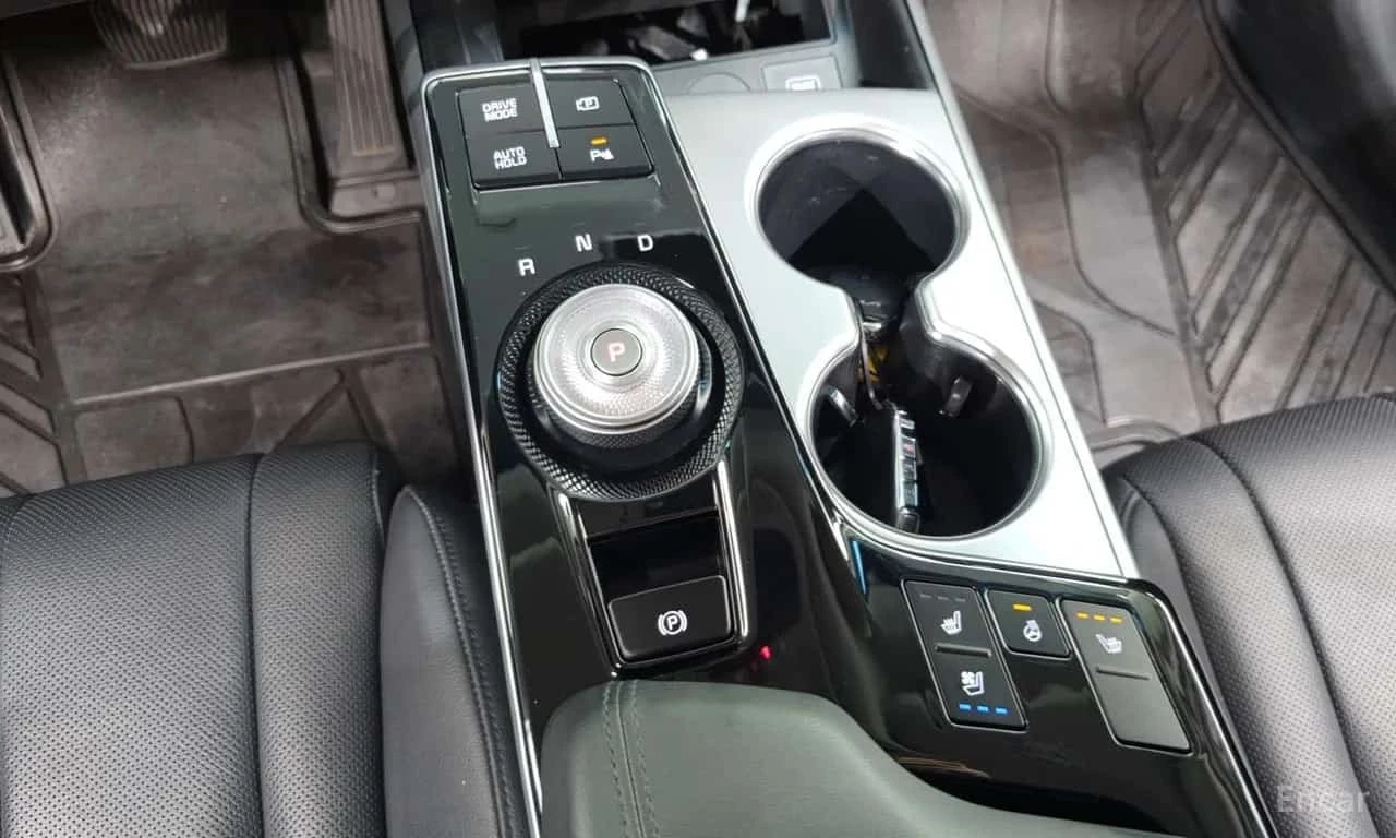 Kia K8 | АВТОФИНАНСИРАНЕ | ЦЕНА ДО БЪЛГАРИЯ, снимка 9 - Автомобили и джипове - 56262347