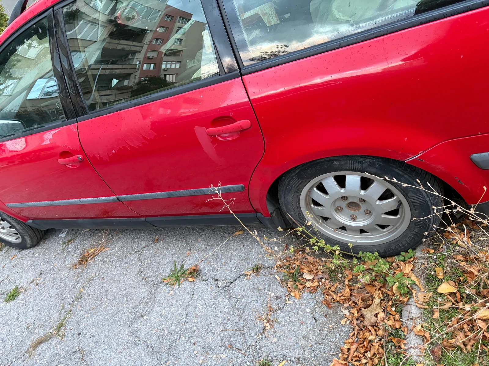 VW Passat Дизел, снимка 13 - Автомобили и джипове - 56706262