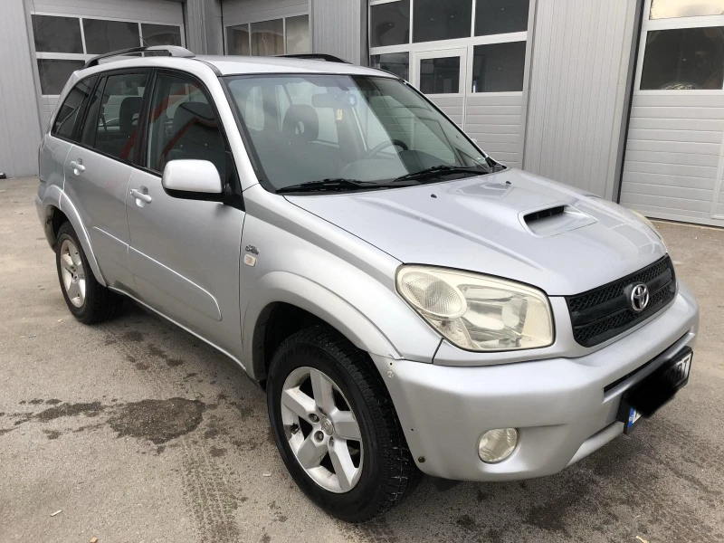 Toyota Rav4, снимка 2 - Автомобили и джипове - 49157078