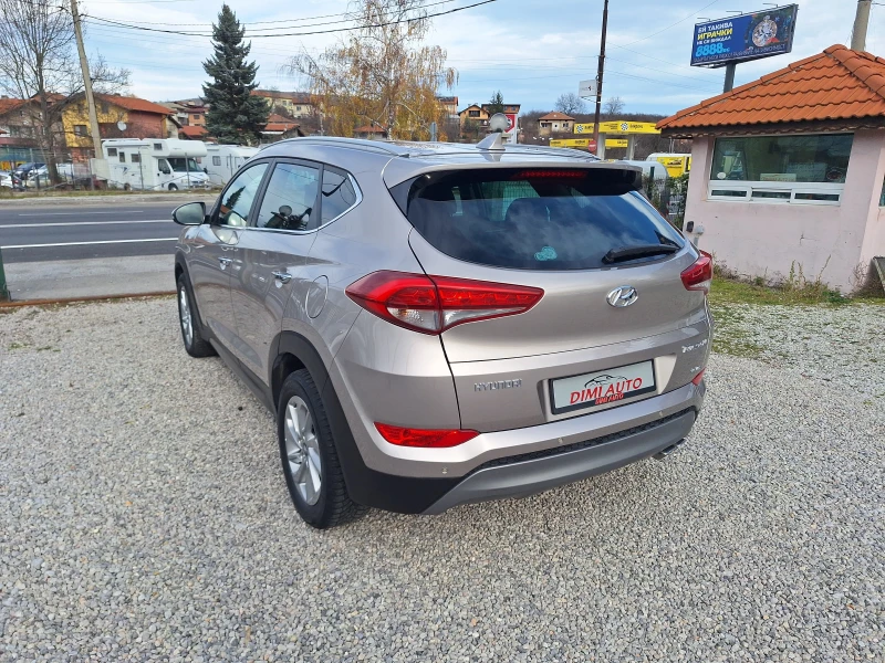 Hyundai Tucson 2.2crdi 136ks 4x4 Avtomat Koja Navi Full!, снимка 5 - Автомобили и джипове - 52537332
