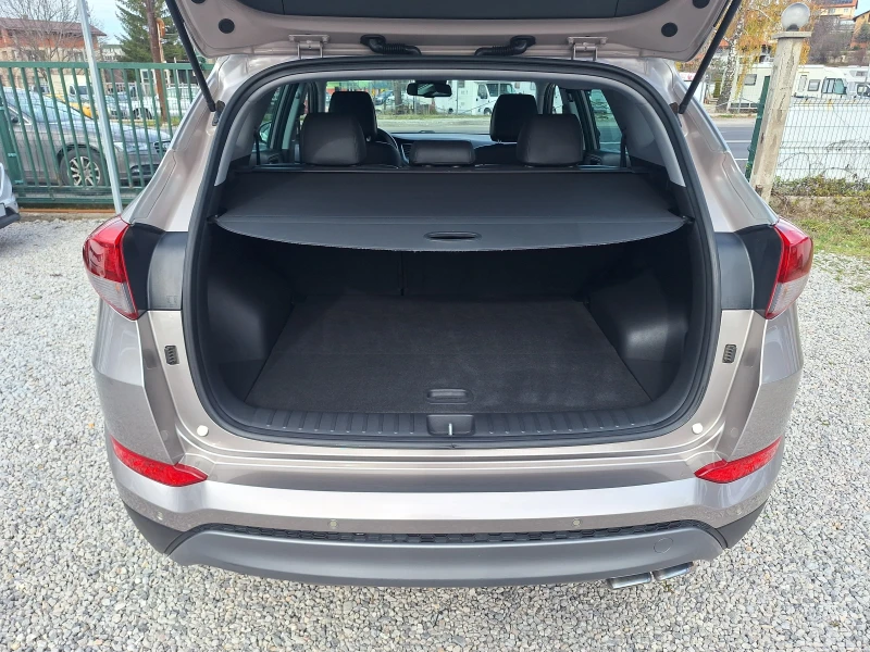 Hyundai Tucson 2.2crdi 136ks 4x4 Avtomat Koja Navi Full!, снимка 9 - Автомобили и джипове - 52537332
