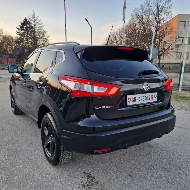 Nissan Qashqai 1.6 163к.с.НАВИ/КАМЕРА360/ПАНОРАМА/КОЖА/ШВЕЙЦАРИЯ , снимка 5 - Автомобили и джипове - 52733954