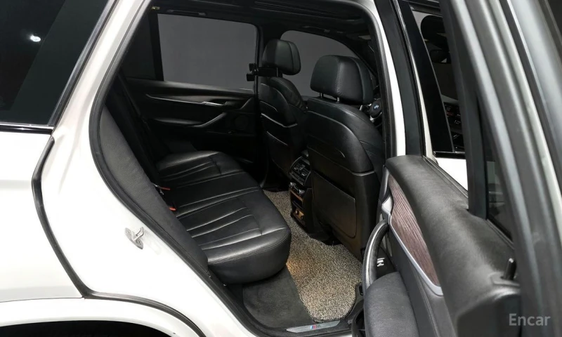 BMW X5, снимка 12 - Автомобили и джипове - 53067019