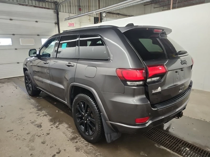 Jeep Grand cherokee ALTITUDE * CARFAX * ШИБИДАХ, снимка 6 - Автомобили и джипове - 53244188
