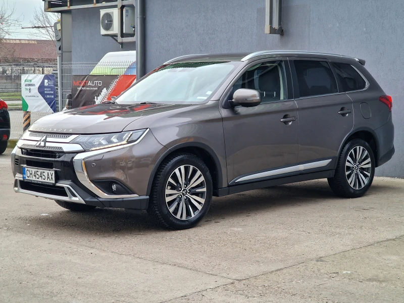 Mitsubishi Outlander 2.0 Автоматик от България, снимка 4 - Автомобили и джипове - 53326161
