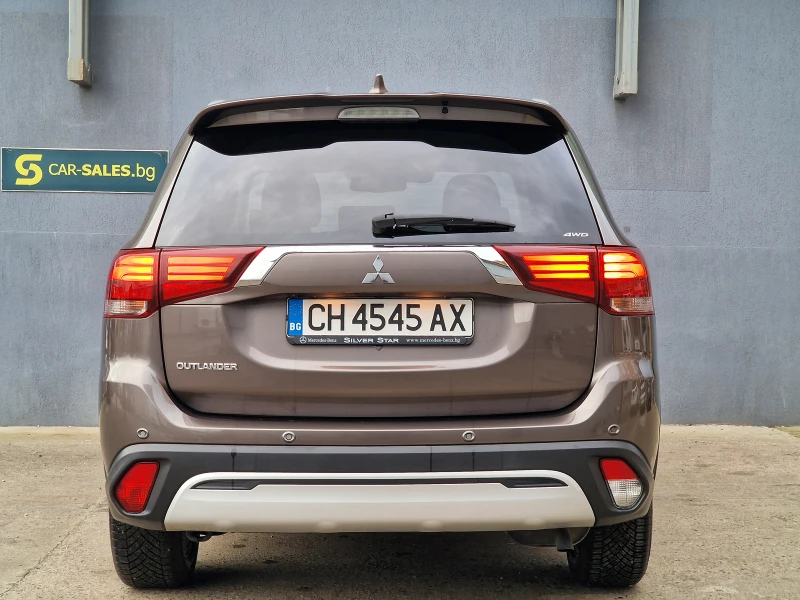 Mitsubishi Outlander 2.0 Автоматик от България, снимка 7 - Автомобили и джипове - 53326161