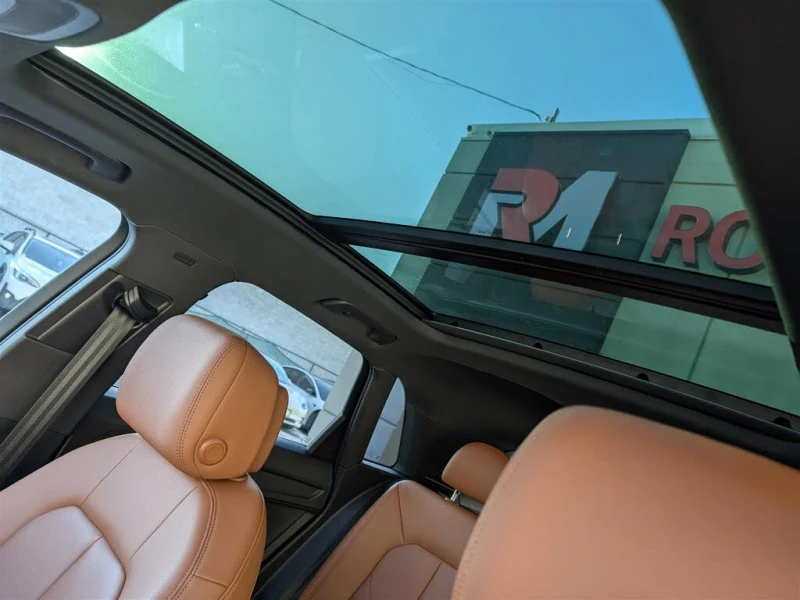 Audi Q3 Quattro* АвтоКредит* (ЦЕНА ДО БГ), снимка 8 - Автомобили и джипове - 53403951