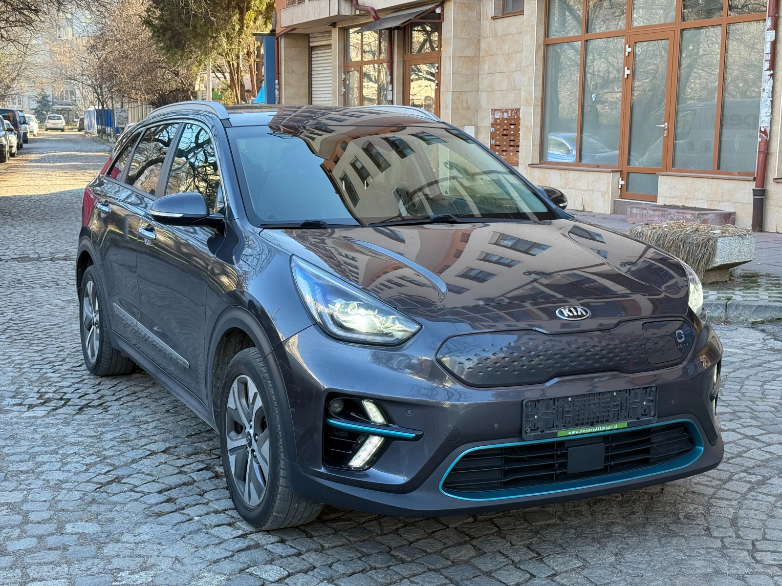 Kia Niro 64kWh SOH100% ExecutiveLine, снимка 1