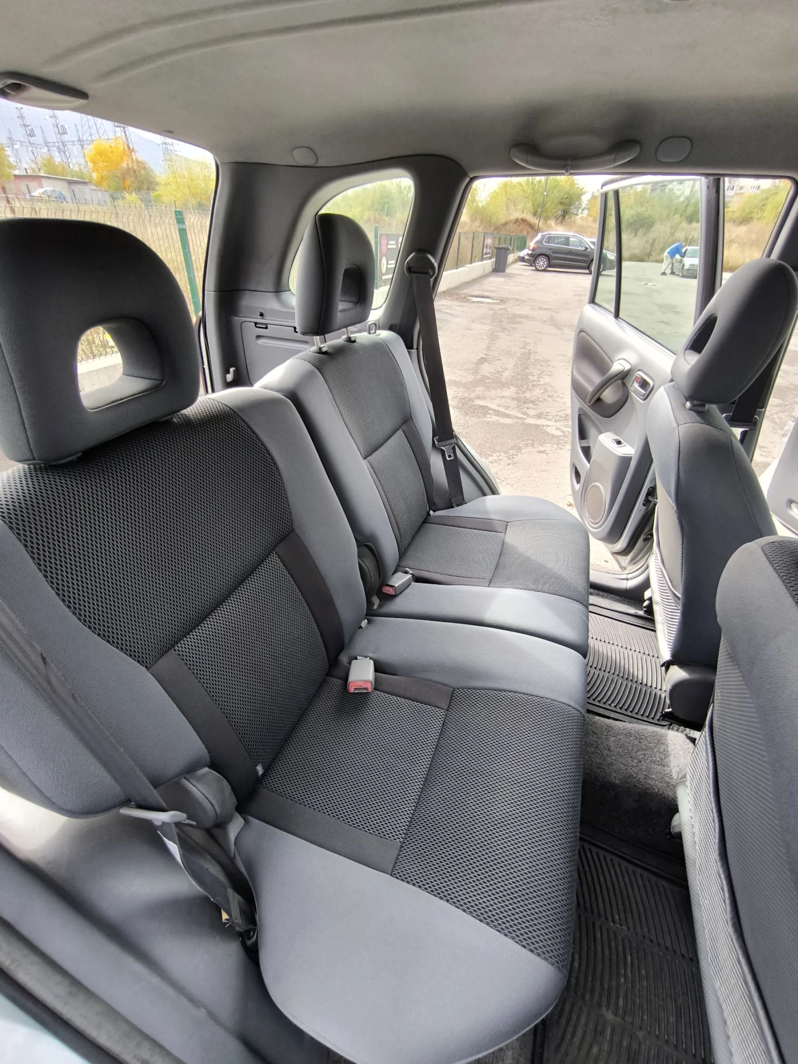 Toyota Rav4 D4D 2.0 | Mobile.bg — изображение 14