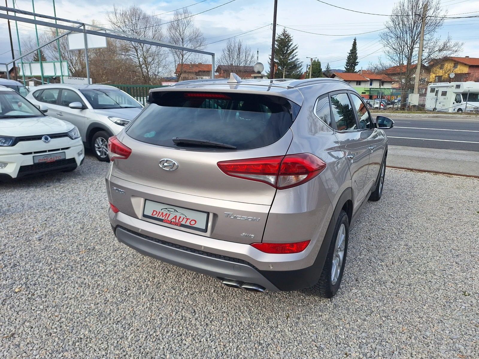 Hyundai Tucson 2.2crdi 136ks 4x4 Avtomat Koja Navi Full! - изображение 3