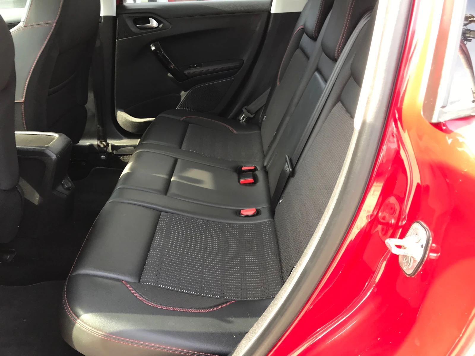 Peugeot 2008 1.2i-GT-LiNE-2020g.-face | Mobile.bg � ����������� 12