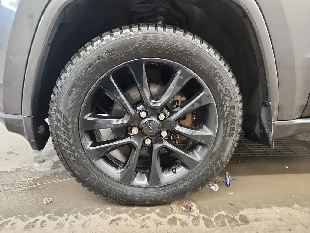 Jeep Grand cherokee ALTITUDE * CARFAX * ������� | Mobile.bg � ����������� 17