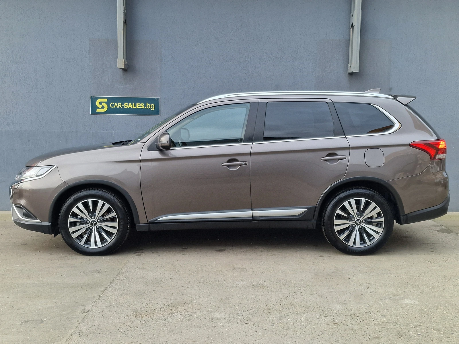 Mitsubishi Outlander 2.0 Автоматик от България - изображение 5