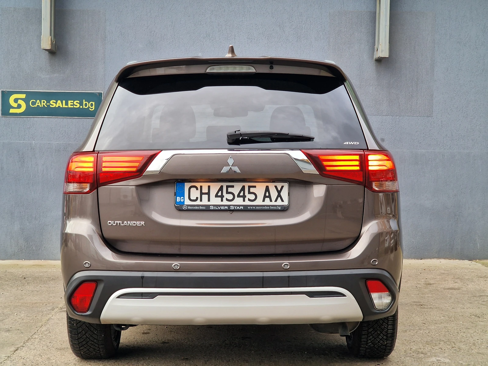 Mitsubishi Outlander 2.0 Автоматик от България - изображение 7