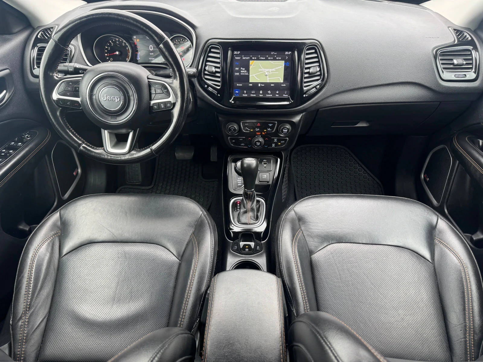 Jeep Compass 1.4T 4x4 170hp* КАМЕРА* КОЖА* ПОДГРЕВ, снимка 11 - Автомобили и джипове - 55377051