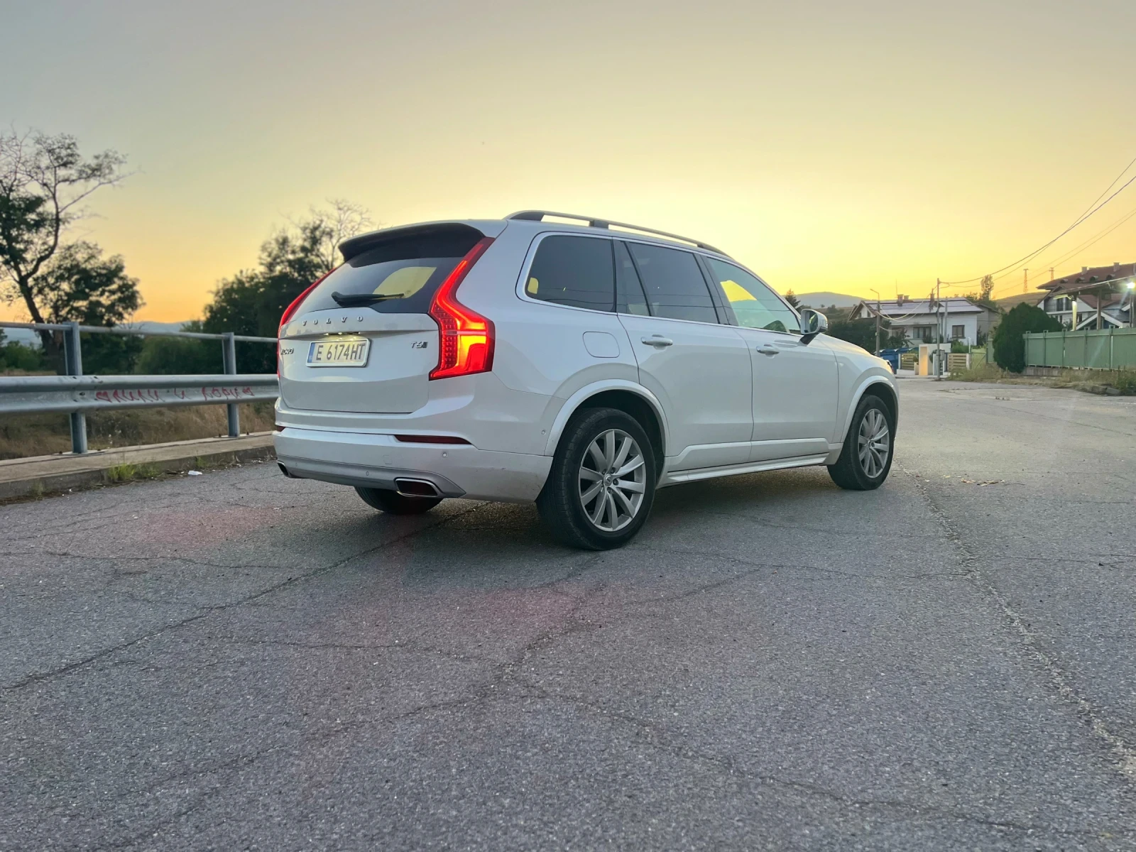 Volvo Xc90 Momentum T6, снимка 4 - Автомобили и джипове - 55683395
