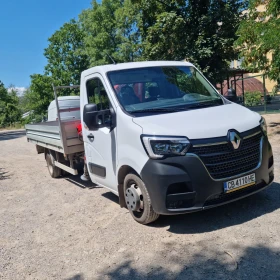 ������ Renault Master