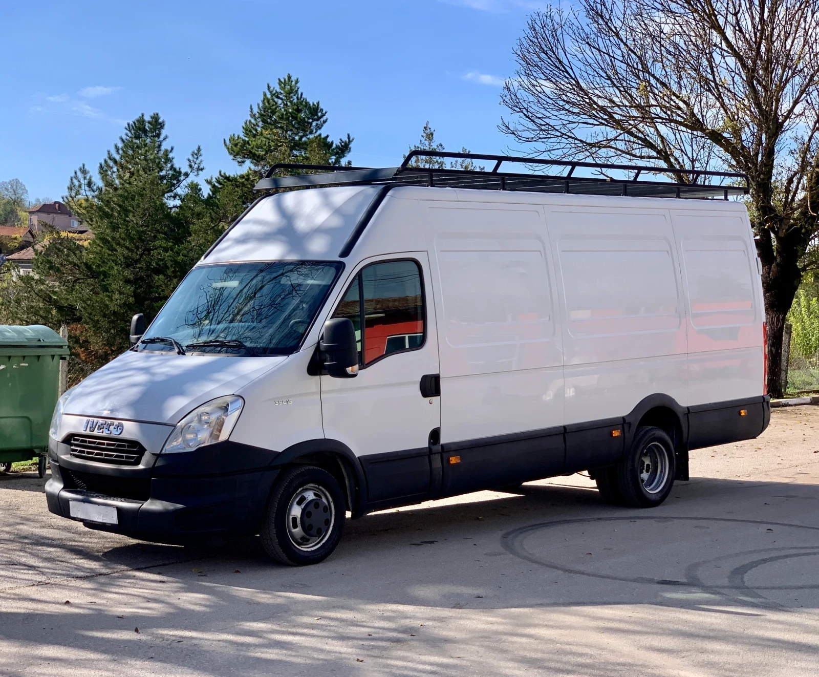 Iveco Daily 197км* MAXI XXL 4.70* КЛИМА* БАГАЖНИК* СЕРВИЗНА КН, снимка 3 - Бусове и автобуси - 53825701