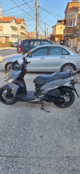 Sym Jet Скутер, снимка 2