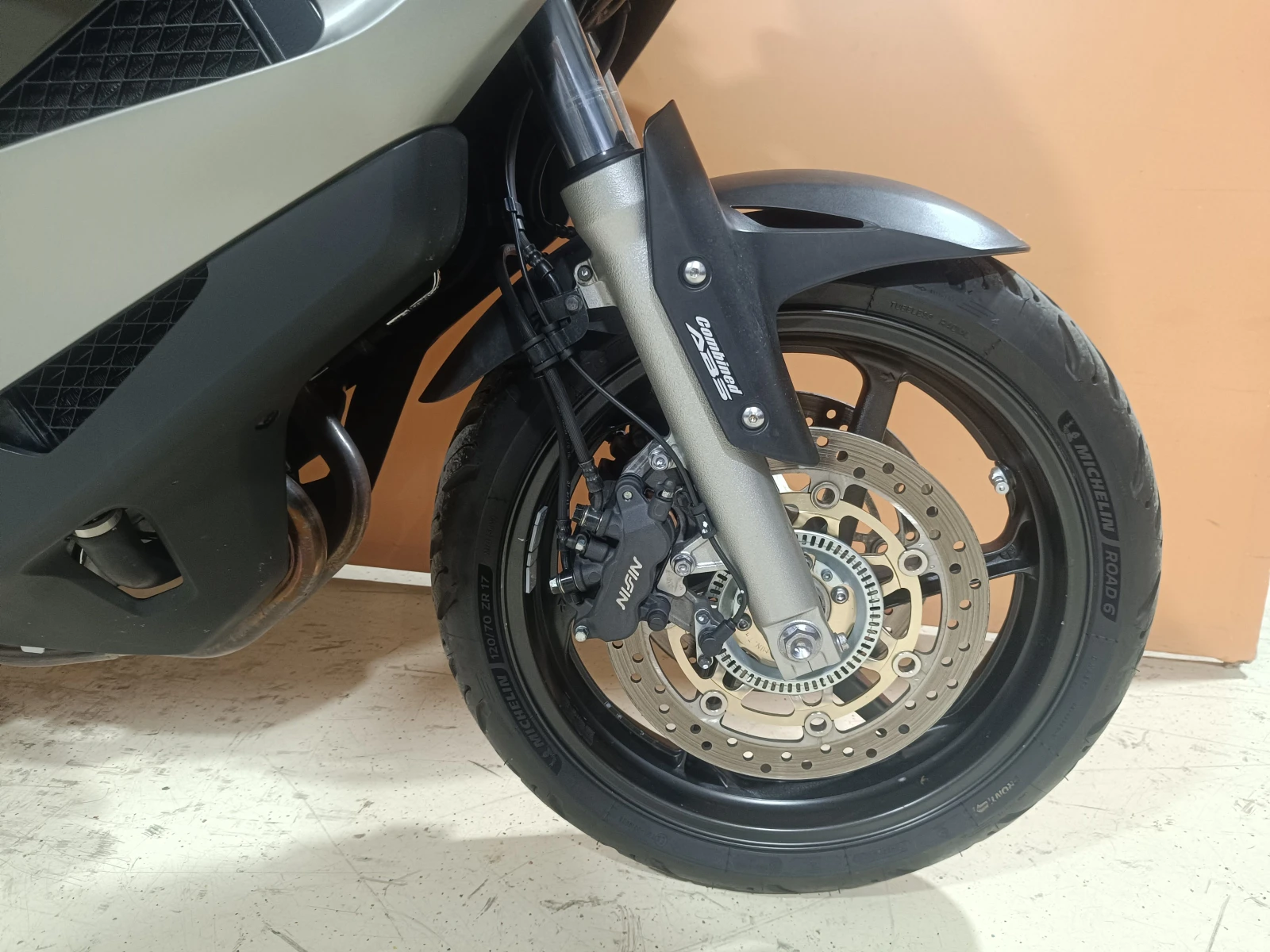 Honda Crossrunner 800 - изображение 8