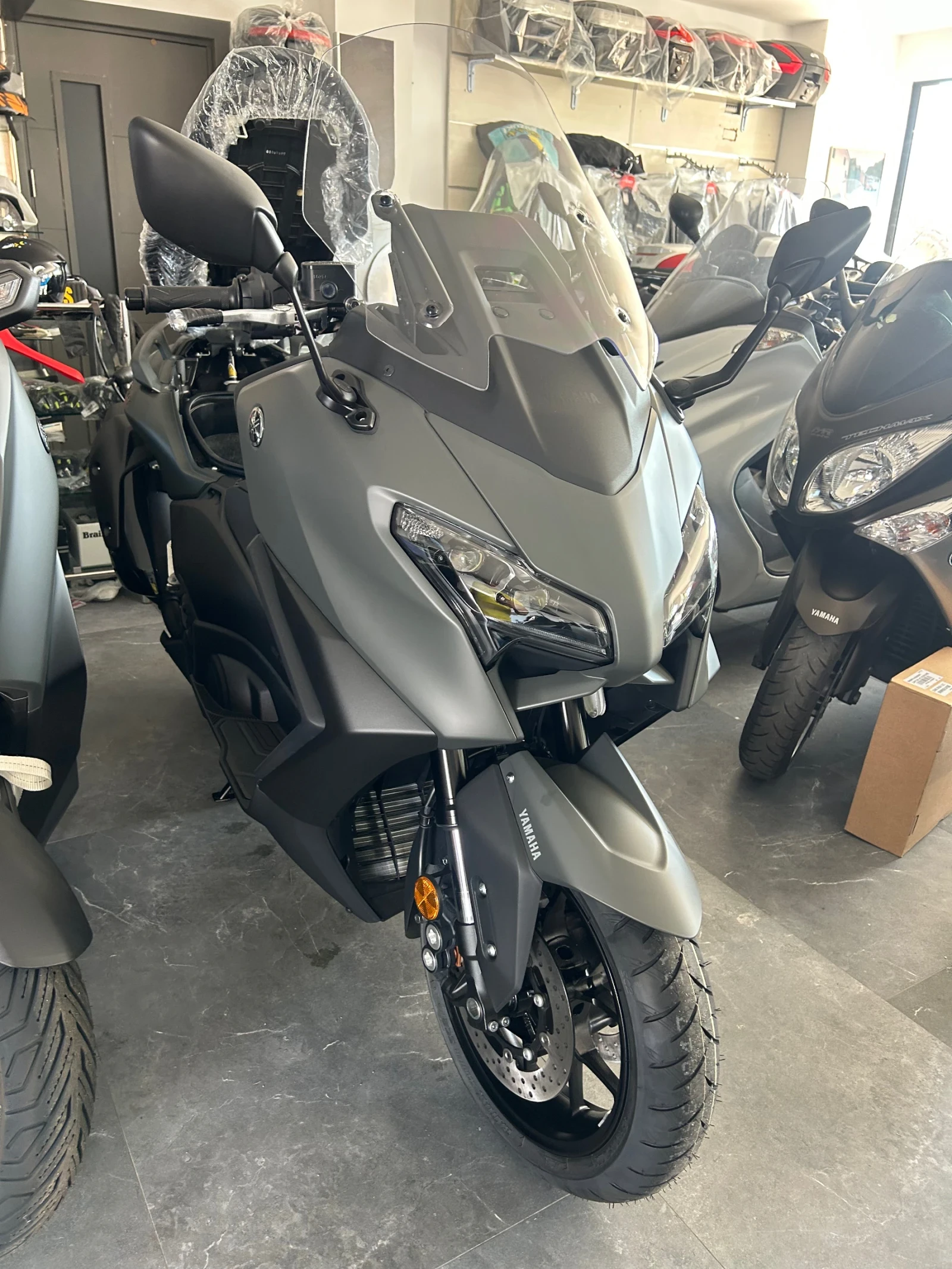 Yamaha T-max НОВ-Лизинг, снимка 3 - Мотоциклети и мототехника - 55725993