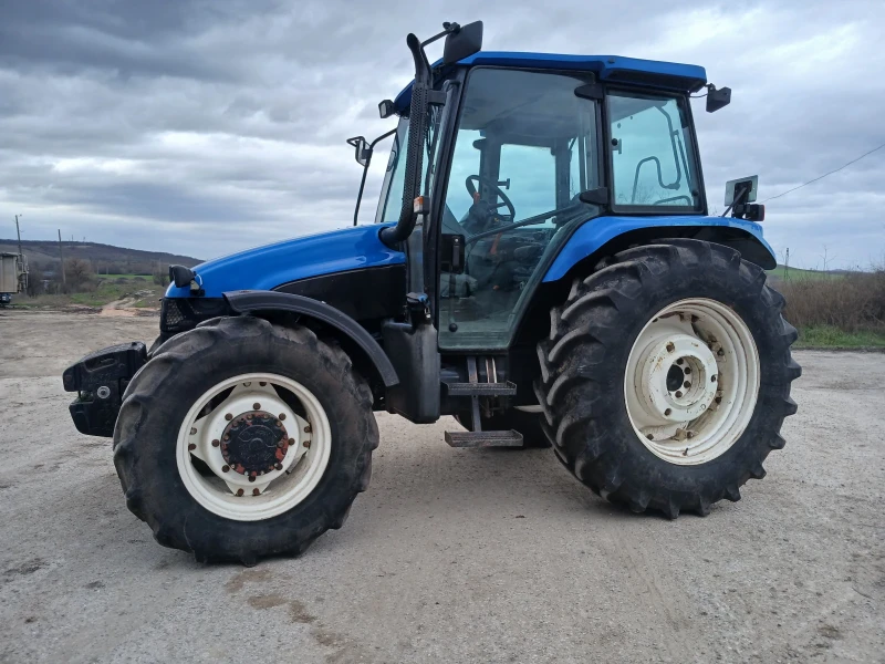 Трактор New Holland TL100, снимка 3 - Селскостопанска техника - 53569158