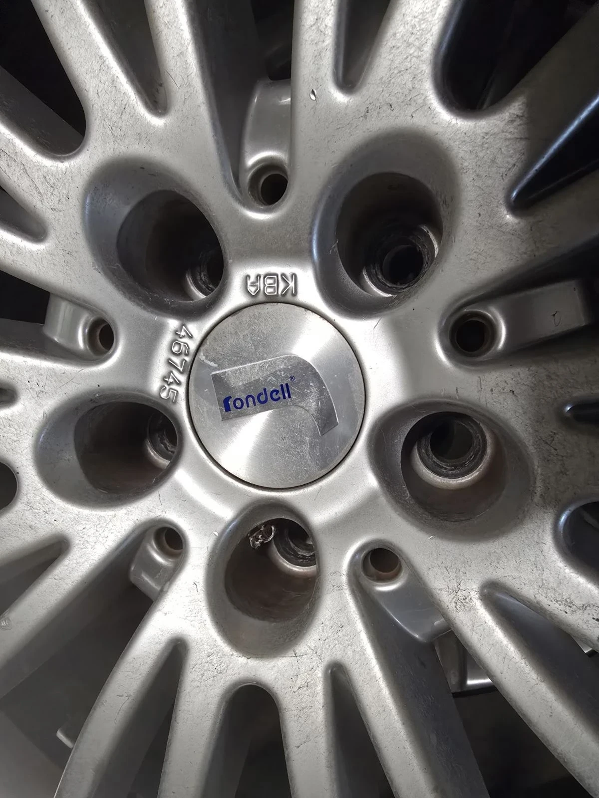 Гуми с джанти Continental 225/40R18, снимка 4 - Гуми и джанти - 55446808