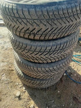 Гуми Всесезонни 255/65R17, снимка 1 - Гуми и джанти - 49549199