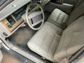 Lincoln Town car - 2990 € / 5847.93 лв. - 54768133 5