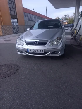 ������ Mercedes-Benz C 220