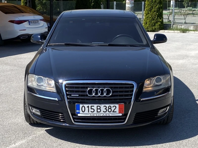 Audi A8 FACELIFT 4.2 V8 FSI Quattro !!100% РЕАЛНИ КМ!, снимка 2 - Автомобили и джипове - 46962629