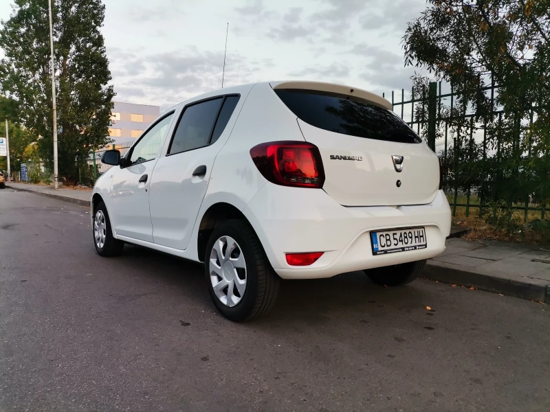 Dacia Sandero, снимка 3 - Автомобили и джипове - 47409598