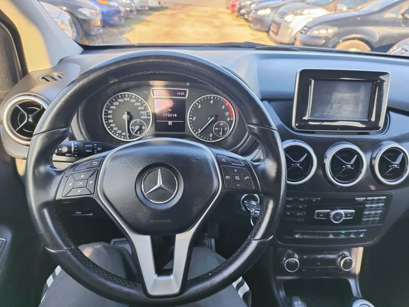 Mercedes-Benz B 160 1.5DIESEL, снимка 12 - Автомобили и джипове - 48356579