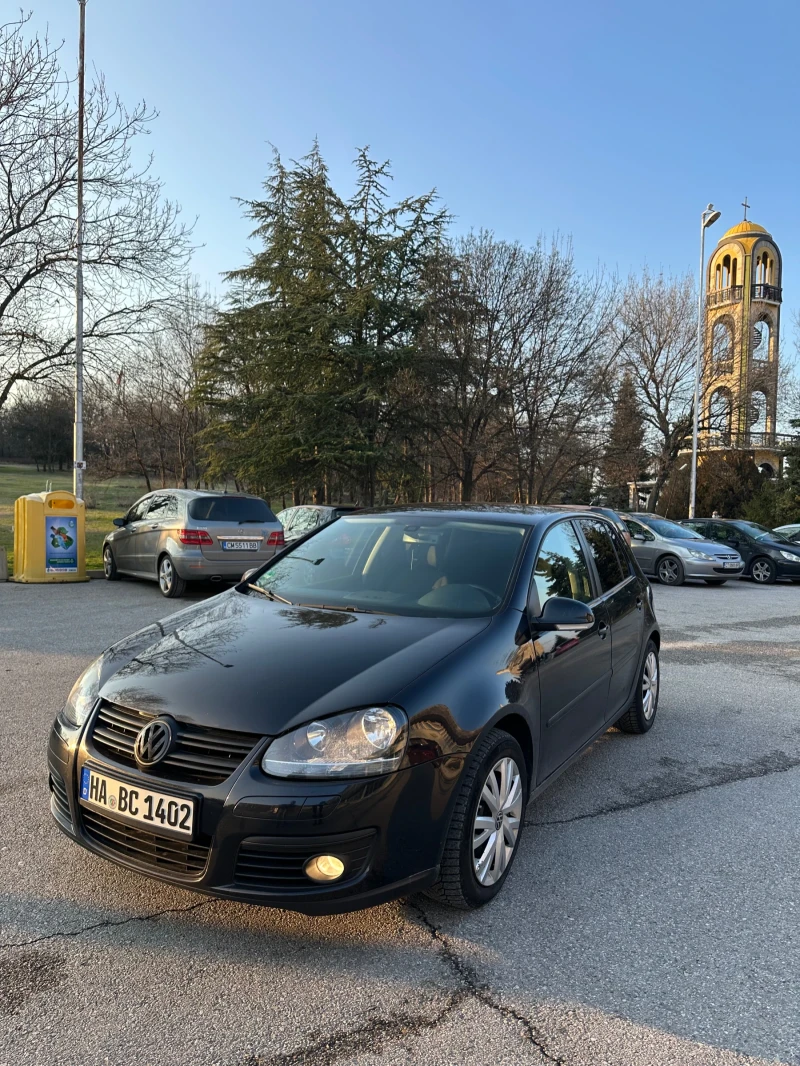 VW Golf 2.0TDI, снимка 2 - Автомобили и джипове - 48743993