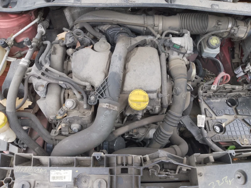 Renault Clio 1.5dci K9KC, снимка 13 - Автомобили и джипове - 49741171