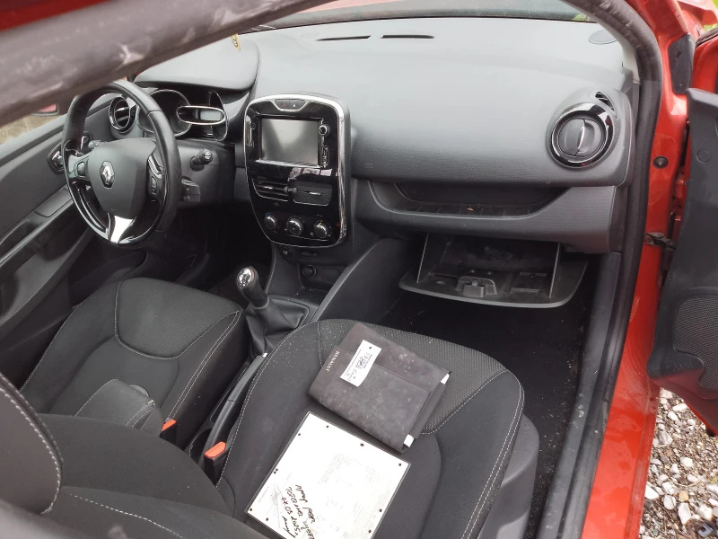 Renault Clio 1.5dci K9KC, снимка 5 - Автомобили и джипове - 49741171
