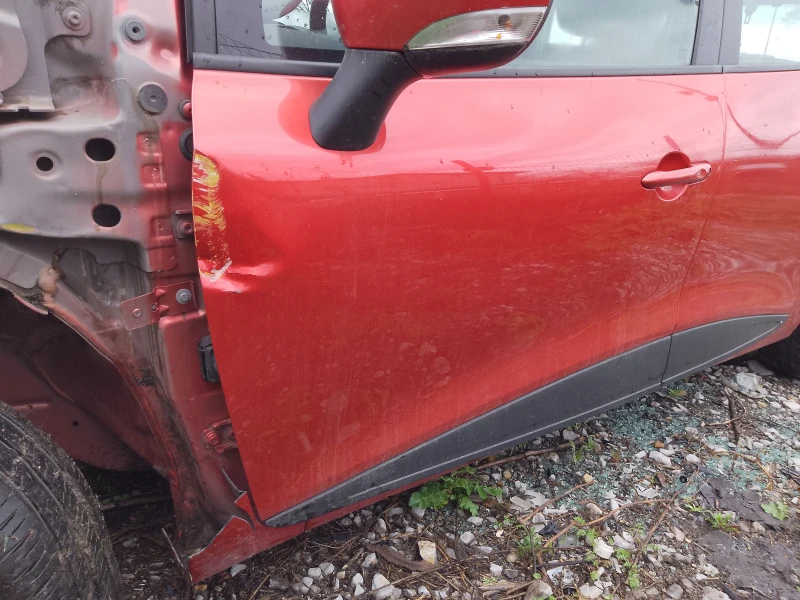 Renault Clio 1.5dci K9KC, снимка 10 - Автомобили и джипове - 49741171