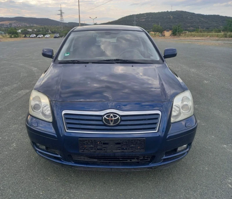 Toyota Avensis 2.0, снимка 2 - Автомобили и джипове - 50994601