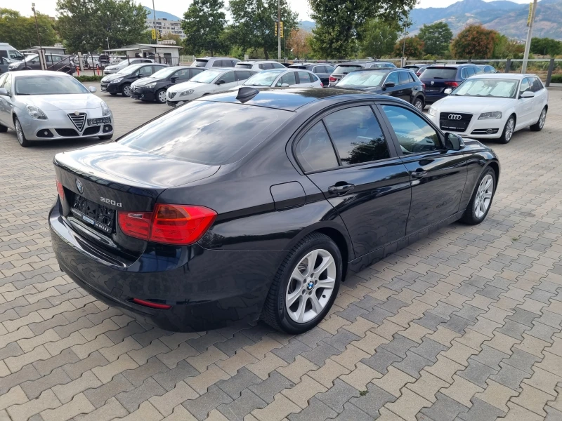 BMW 320 СЕДАН-АВТОМАТИК-СМЕНЕНИ ВЕРИГИ !!!, снимка 6 - Автомобили и джипове - 51406906