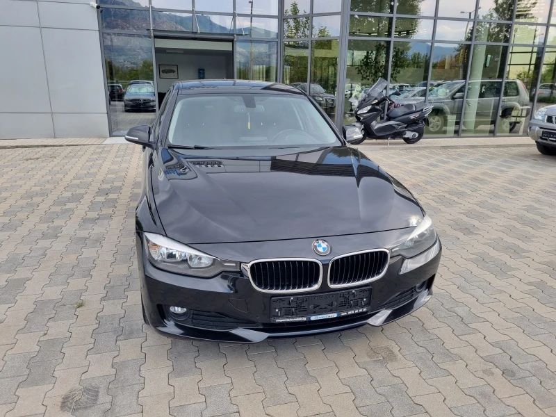 BMW 320 СЕДАН-АВТОМАТИК-СМЕНЕНИ ВЕРИГИ !!!