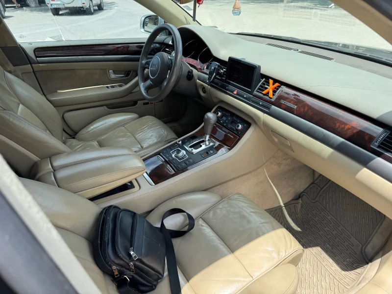 Audi A8 4.2, снимка 11 - Автомобили и джипове - 51700649
