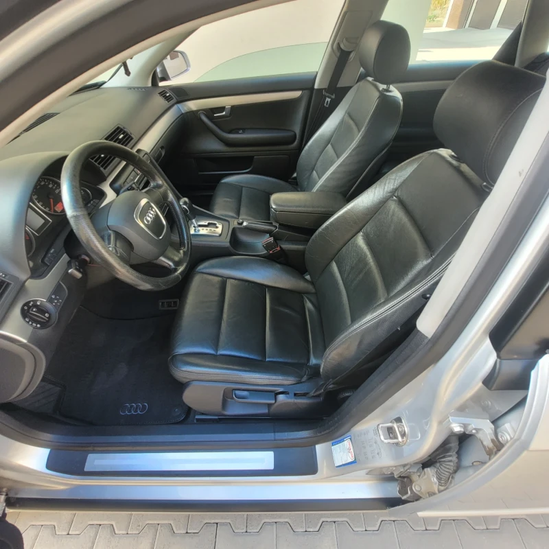 Audi A4, снимка 6 - Автомобили и джипове - 52344930