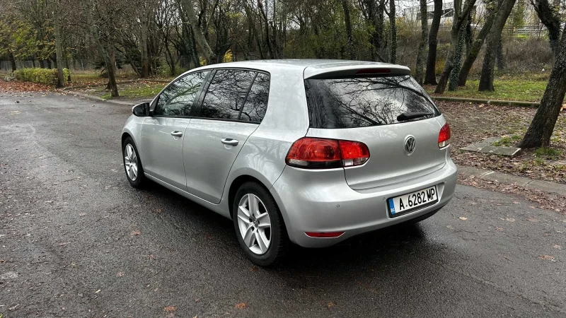 VW Golf 2.0 TDI, снимка 7 - Автомобили и джипове - 52624060