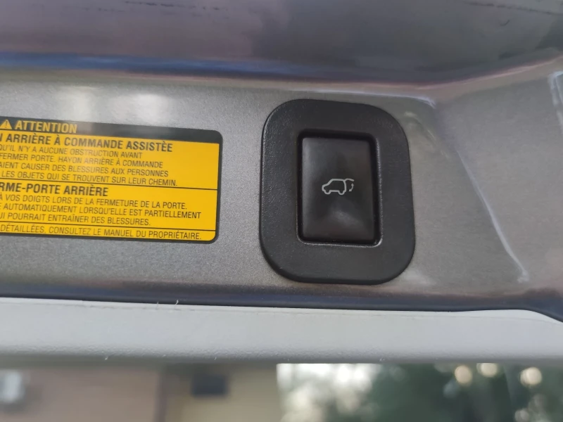 Toyota Sienna 3.5iAWD, снимка 13 - Автомобили и джипове - 53200998