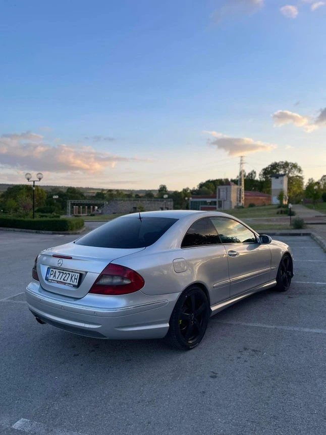 Mercedes-Benz CLK, снимка 4 - Автомобили и джипове - 48618485