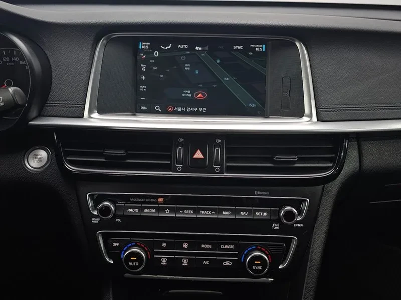 Kia K5 2.0 Prestige, снимка 14 - Автомобили и джипове - 56000686