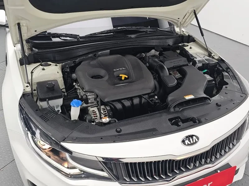 Kia K5 2.0 Prestige, снимка 6 - Автомобили и джипове - 56000686