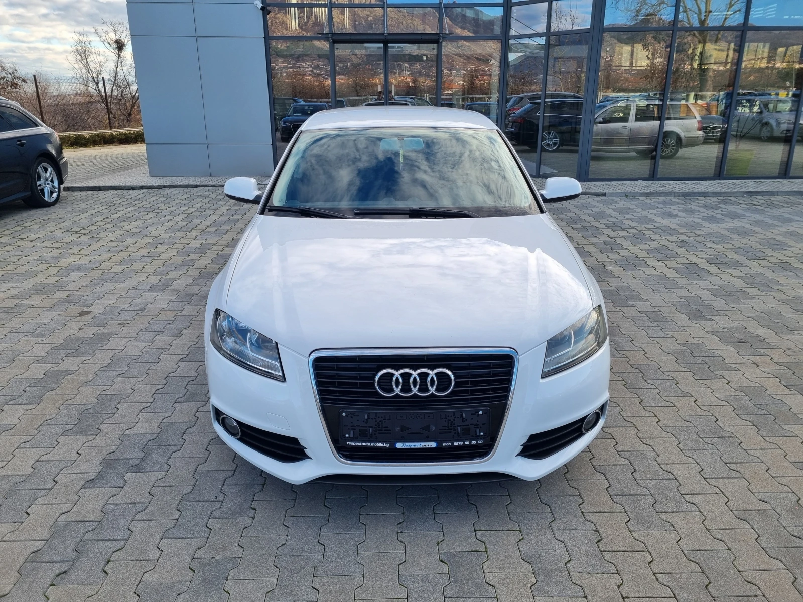 Audi A3 S-LINE * 2.0TDi-140ps 2011г. FACELIFT - изображение 2