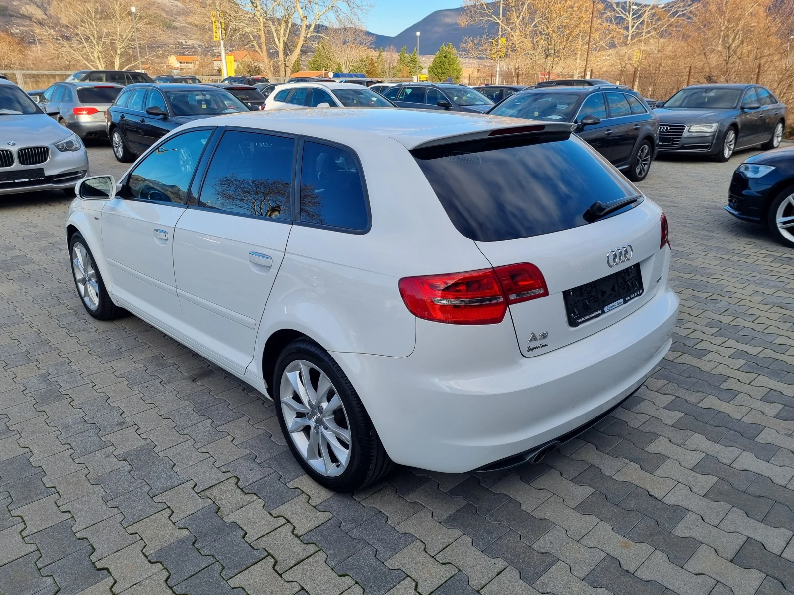 Audi A3 S-LINE * 2.0TDi-140ps 2011г. FACELIFT - изображение 4